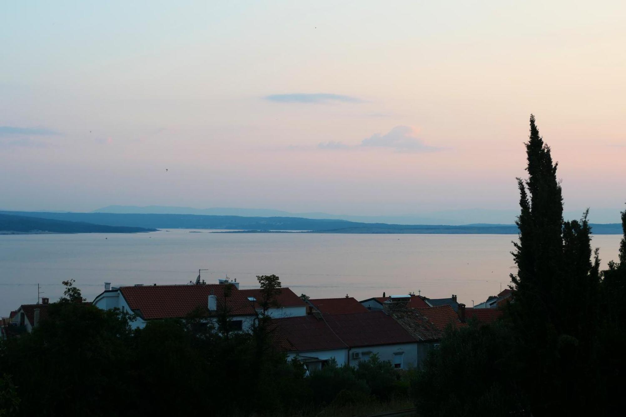 Apartmani Bura Crikvenica Exterior photo